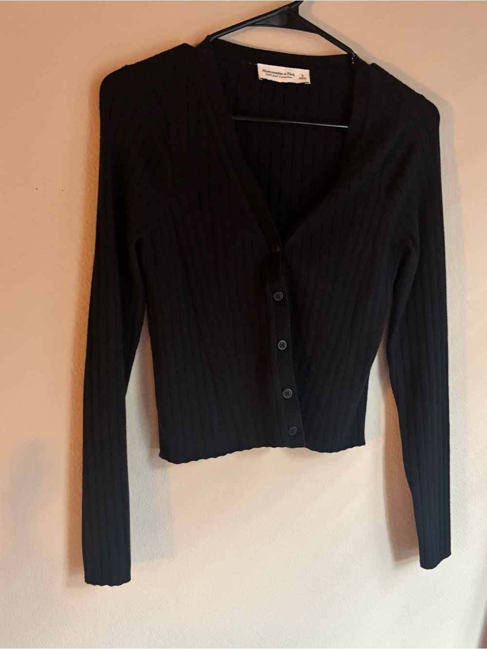 Abercrombie Black Ribbed Cropped Cardigan Soft A&F Small - Picture 2 of 6